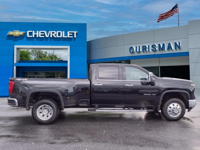 2025 Chevrolet Silverado 3500HD LTZ