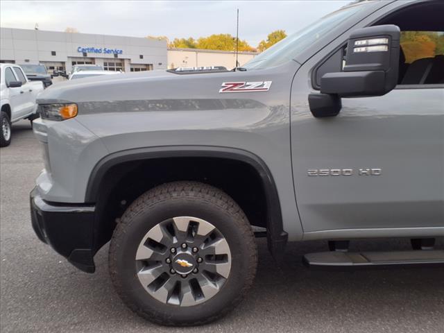 2025 Chevrolet Silverado 2500HD Custom