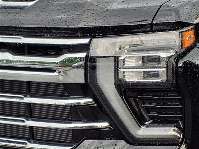 2025 Chevrolet Silverado 3500HD LTZ