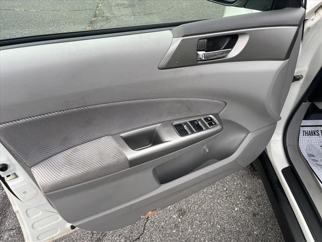 2010 Subaru Forester 2.5X Premium - Photo 11