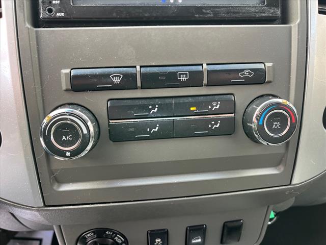 2012 Nissan Frontier SV V6 - Photo 17