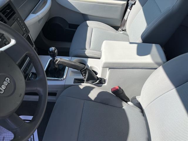 2008 Jeep Liberty Sport - Photo 18