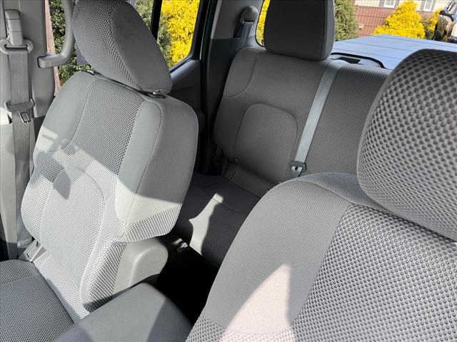 2012 Nissan Frontier SV V6 - Photo 20