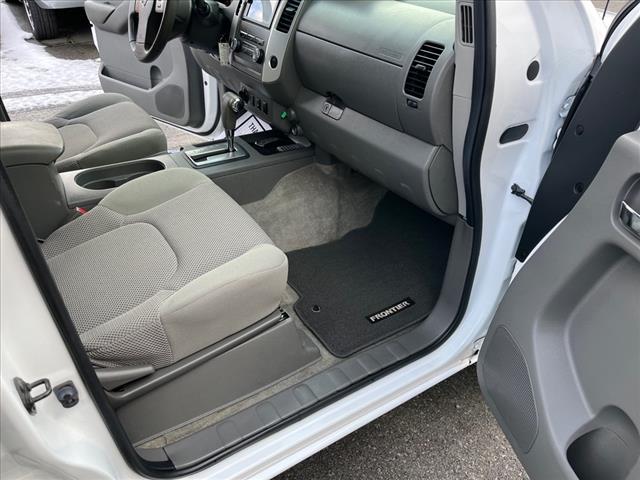2012 Nissan Frontier SV V6 - Photo 23