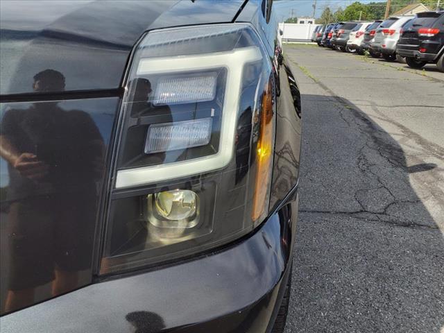 2012 Cadillac Escalade ESV Luxury - Photo 24
