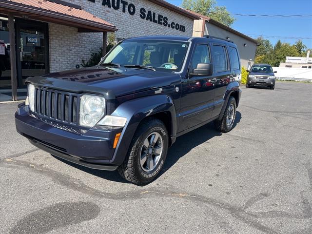 2008 Jeep Liberty Sport - Photo 2