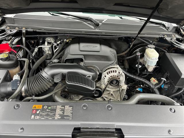 2014 Chevrolet Suburban LTZ - Photo 34