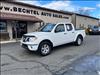 2012 Nissan Frontier SV V6 - thumbnail 2