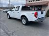 2012 Nissan Frontier SV V6 - thumbnail 8