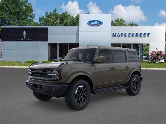 2025 Ford Bronco Outer Banks 4-Door 4WD