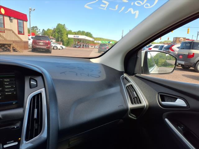 2014 Ford Focus Titanium - Photo 18