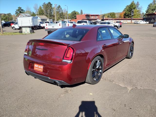 2023 Chrysler 300 C - Photo 6