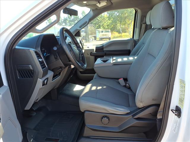 2017 Ford F550 XL DRW 4x4 Flat Bed