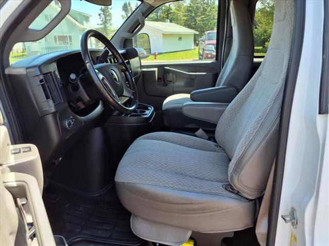 2017 Chevrolet Express LT 3500