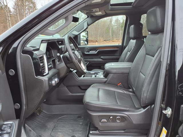 2025 GMC Sierra 2500HD Denali