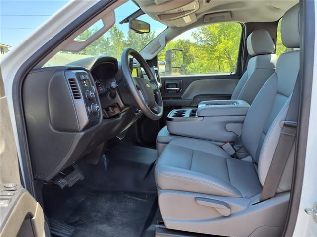 2022 Chevrolet Silverado 5500 Stake Body