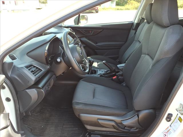 2017 Subaru Impreza 2.0i