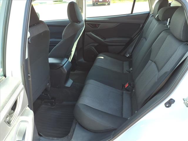 2017 Subaru Impreza 2.0i