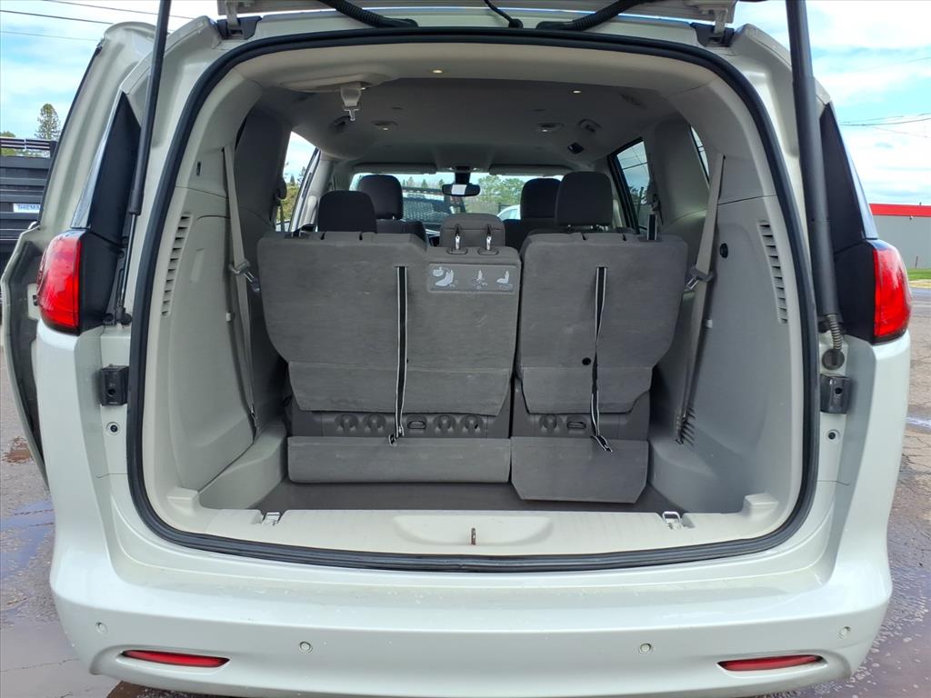 2017 Chrysler Pacifica Touring - Photo 12