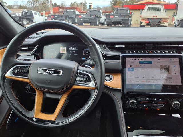 2022 Jeep Grand Cherokee Summit Reserve