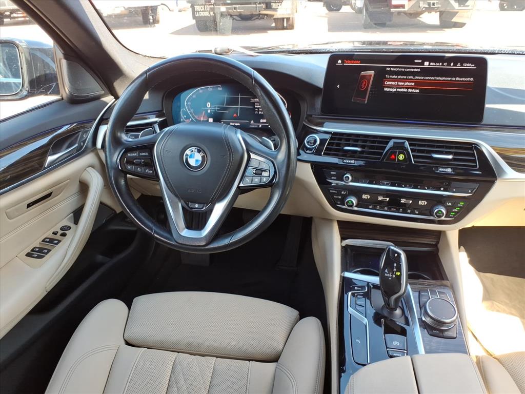 2021 BMW 5 Series 530i - Photo 14