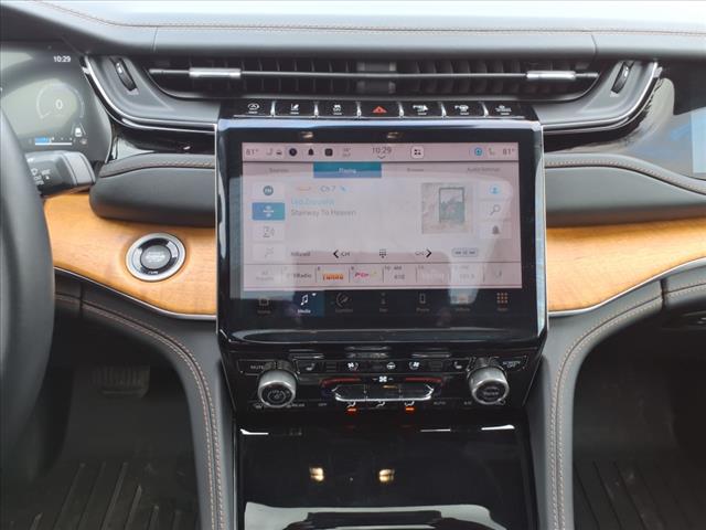 2022 Jeep Grand Cherokee Summit Reserve