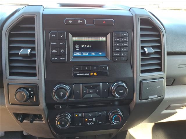 2017 Ford F550 XL DRW 4x4 Flat Bed