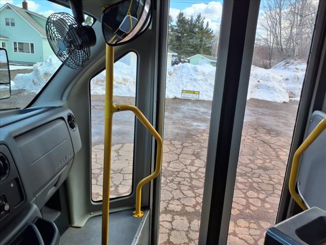 2016 Ford ECONOLINE E-450