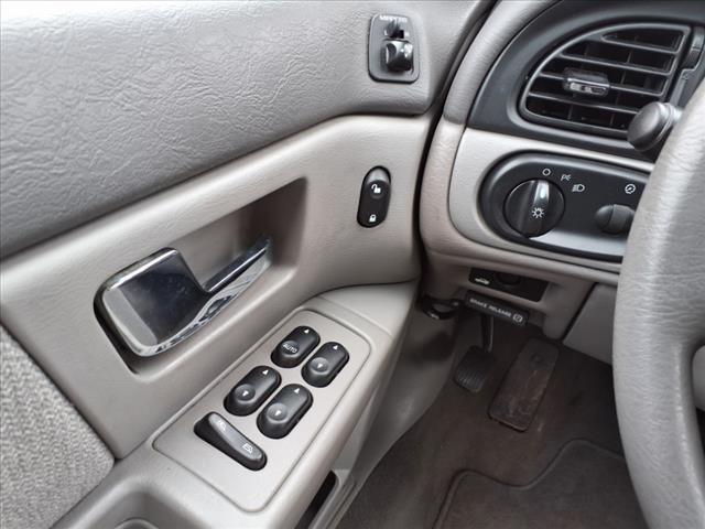 2002 Ford Taurus SES