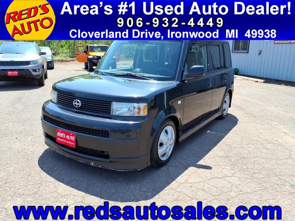 2006 Scion xB's photo