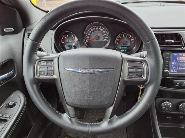 2013 Chrysler 200 Limited