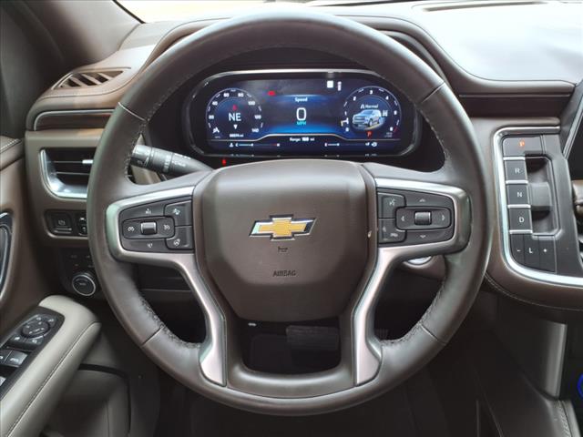 2023 Chevrolet Suburban LT