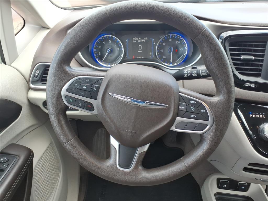 2017 Chrysler Pacifica Touring - Photo 20