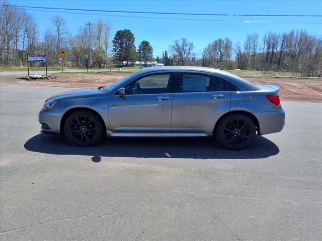 2013 Chrysler 200 Limited