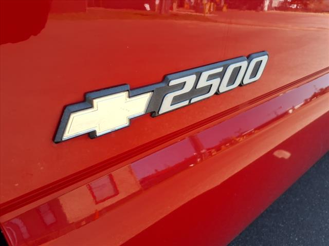 2003 Chevrolet Silverado 2500 Work Truck