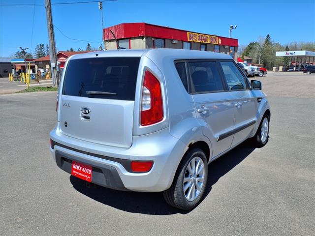 2013 Kia Soul Base