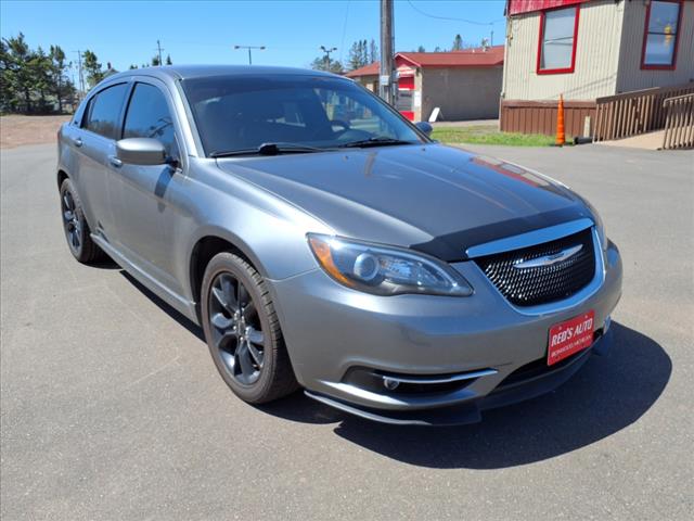 2013 Chrysler 200 Limited