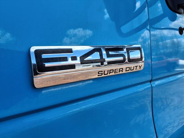 2016 Ford ECONOLINE E-450