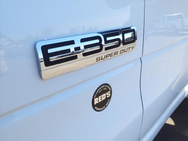 2022 Ford E-Series E-350 SD