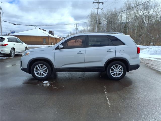 2015 Kia Sorento LX
