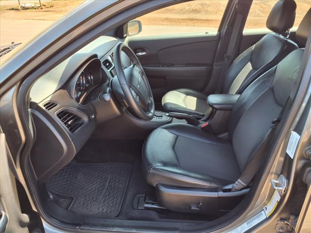 2013 Chrysler 200 Limited