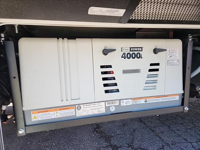 2025 Ford E-Series E-450 SD