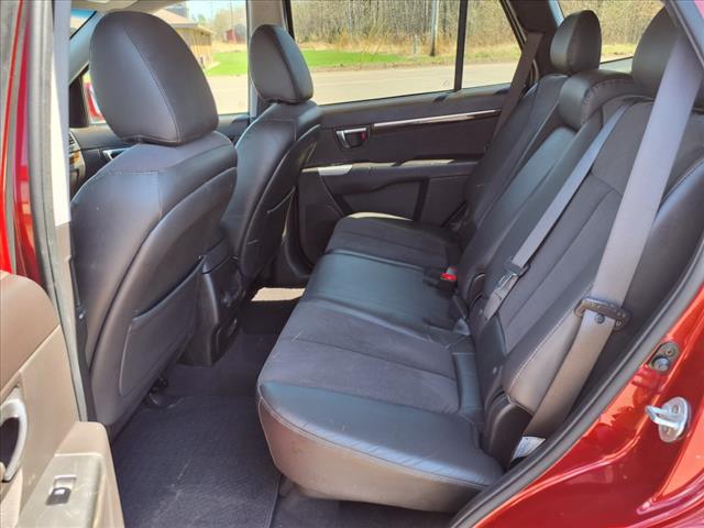 2012 Hyundai SANTA FE SE