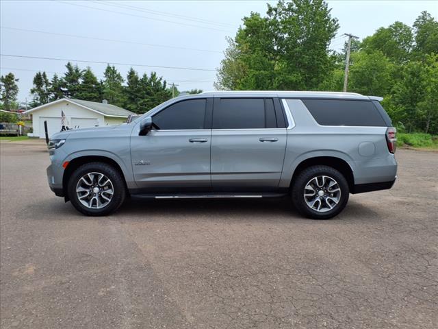 2023 Chevrolet Suburban LT