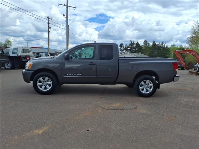 2012 Nissan Titan SV