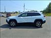 2015 Jeep Cherokee Trailhawk - thumbnail 3