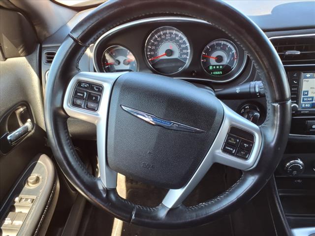 2012 Chrysler 200 Touring
