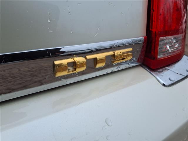 2008 Cadillac DTS Base