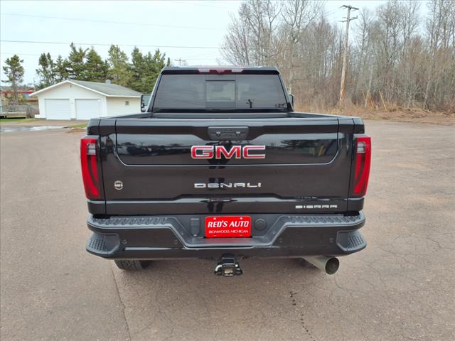 2025 GMC Sierra 2500HD Denali