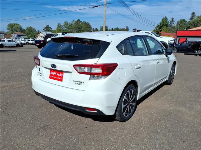 2017 Subaru Impreza 2.0i